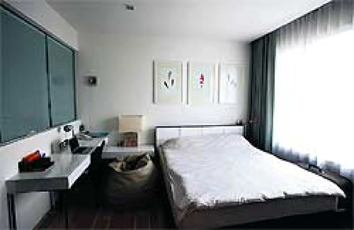 คอนโดหรูกลางเมืองของ พิธา ลิ้มเจริญรัตน์