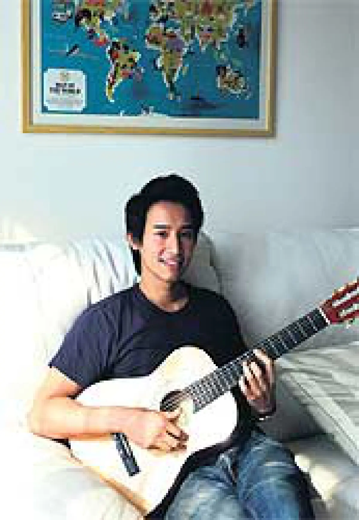 คอนโดหรูกลางเมืองของ พิธา ลิ้มเจริญรัตน์