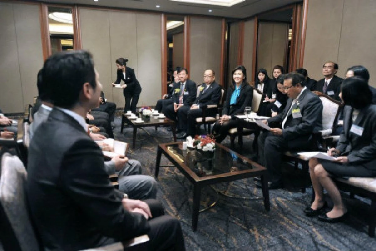 ปูโชว์ภาพใส่"ฮันบก"-ดึงเอกชนเกาหลีลงทุนไทย