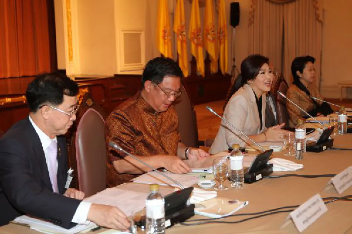 cabinet meeting