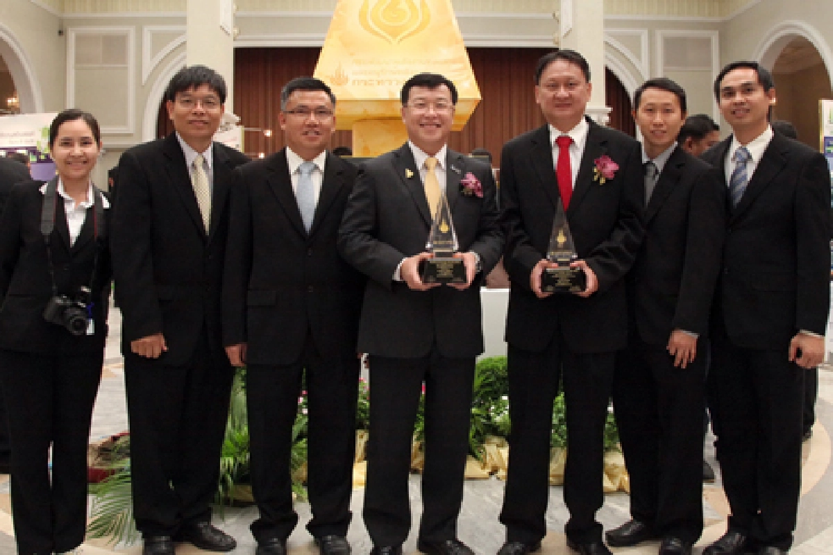 IRPCรับ 2 รางวัลThailand Energy Awards2011
