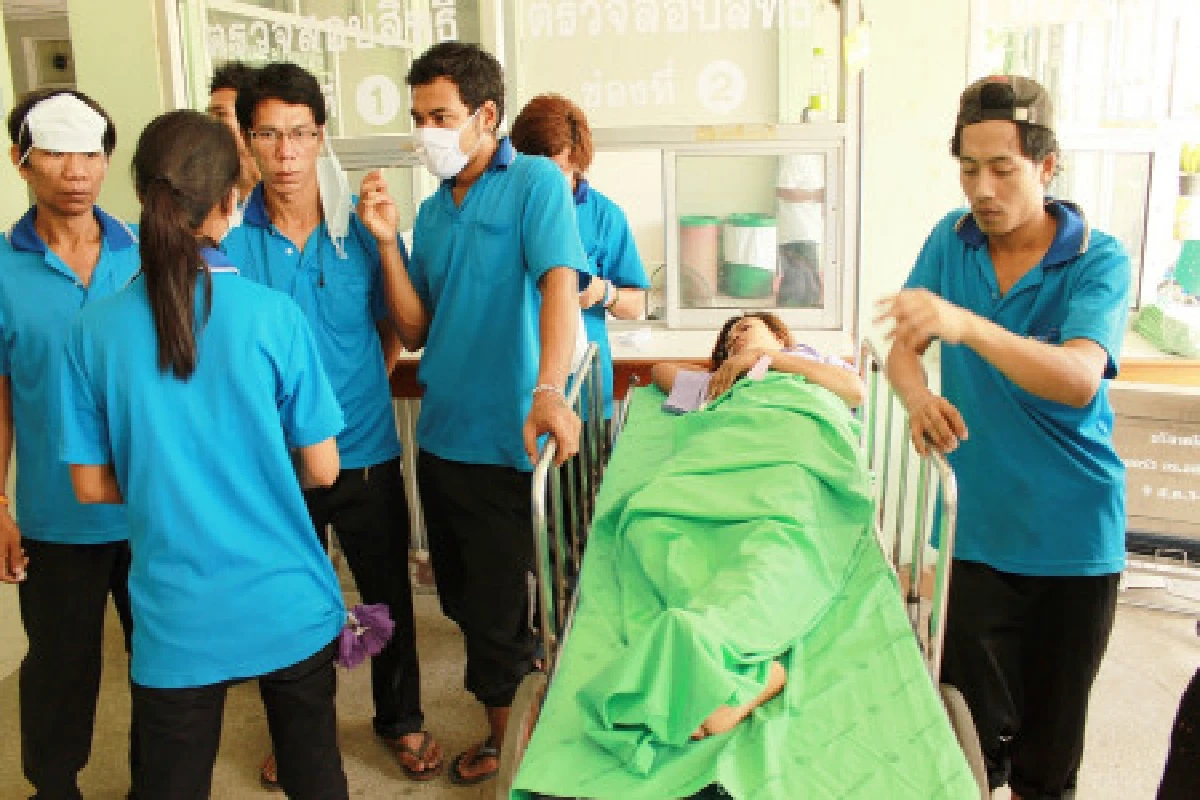 หาม20คนงานส่งรพ.หลังสารเคมีรั่ว