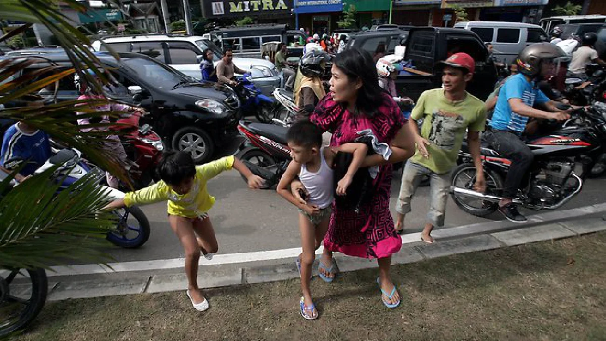 Tsunami fears return