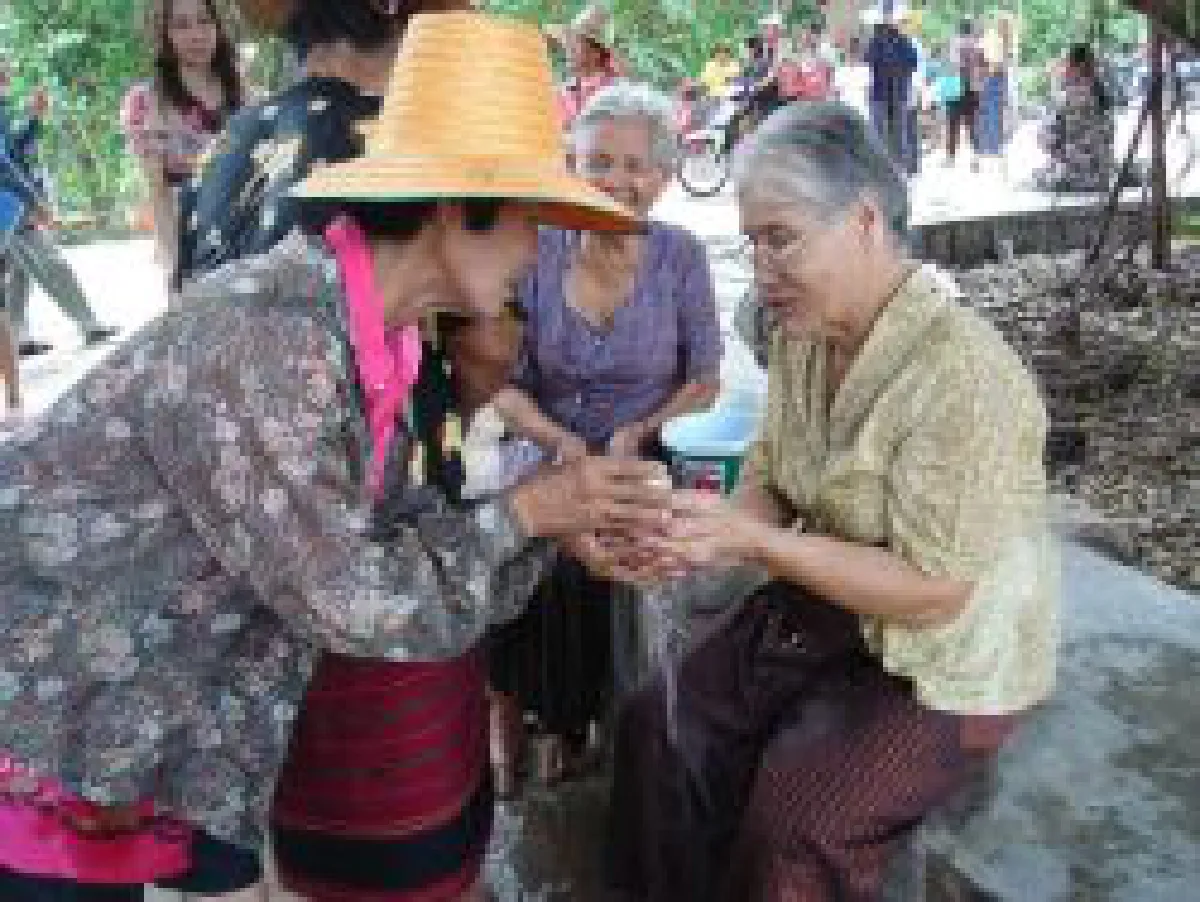 elders songkran