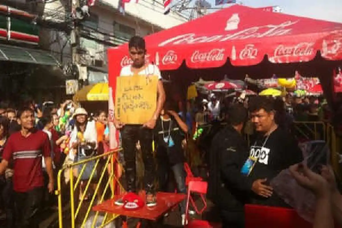 ประจาน!โจ๋หื่นลวนลามหญิง