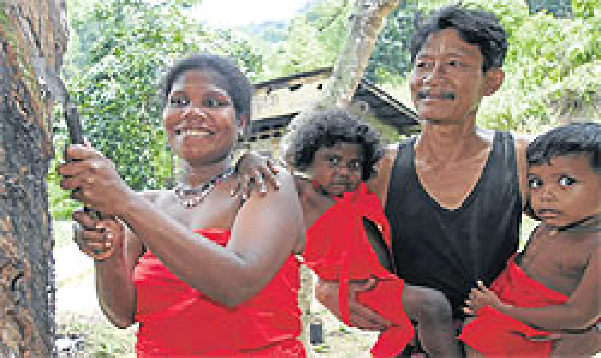 'คนเมือง'ชวน'ซาไก'ลงจากภูร่วมเล่นสงกรานต์