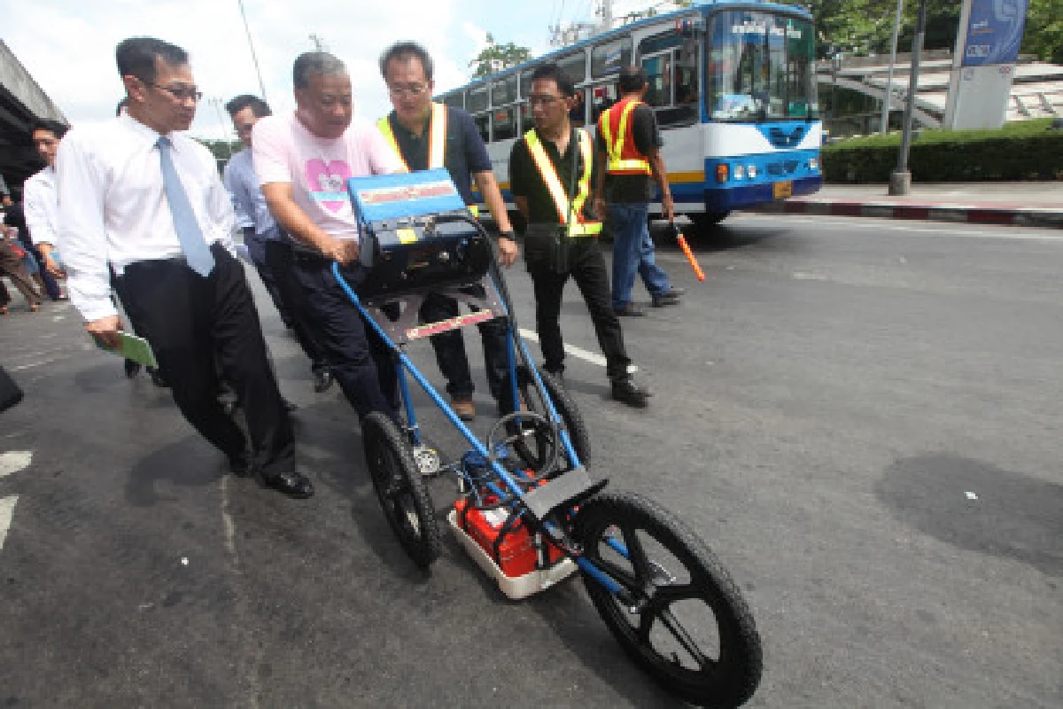 กทม.ทุ่ม168ล้านซ่อม42สะพานข้ามแยก