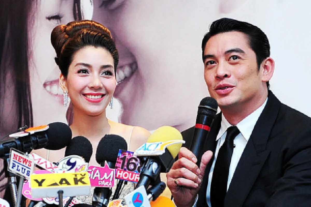 ชาคริต-วุ้นเส้นวิวาห์ชื่นมื่น