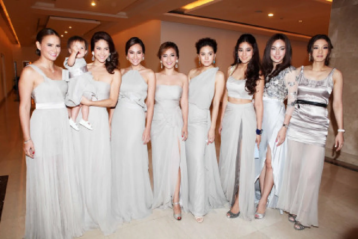 ชาคริต-วุ้นเส้นวิวาห์ชื่นมื่น