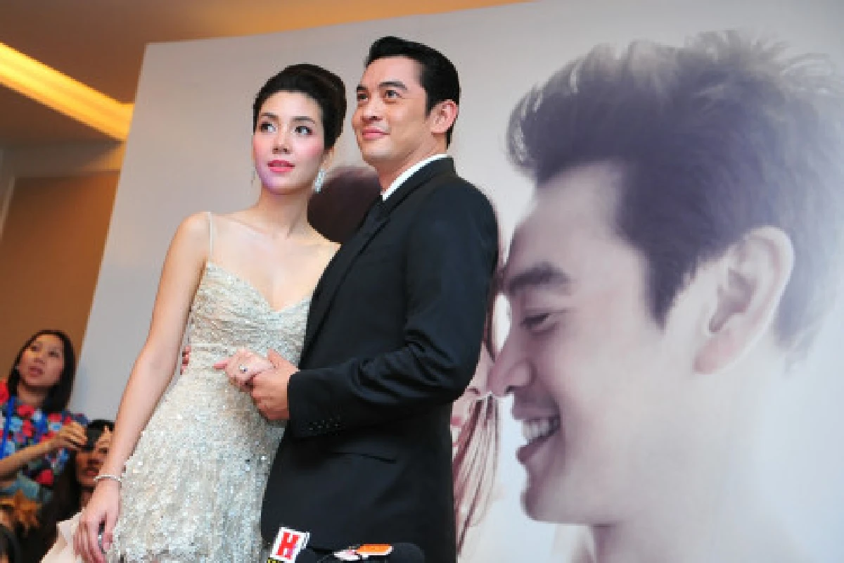 ชาคริต-วุ้นเส้นวิวาห์ชื่นมื่น