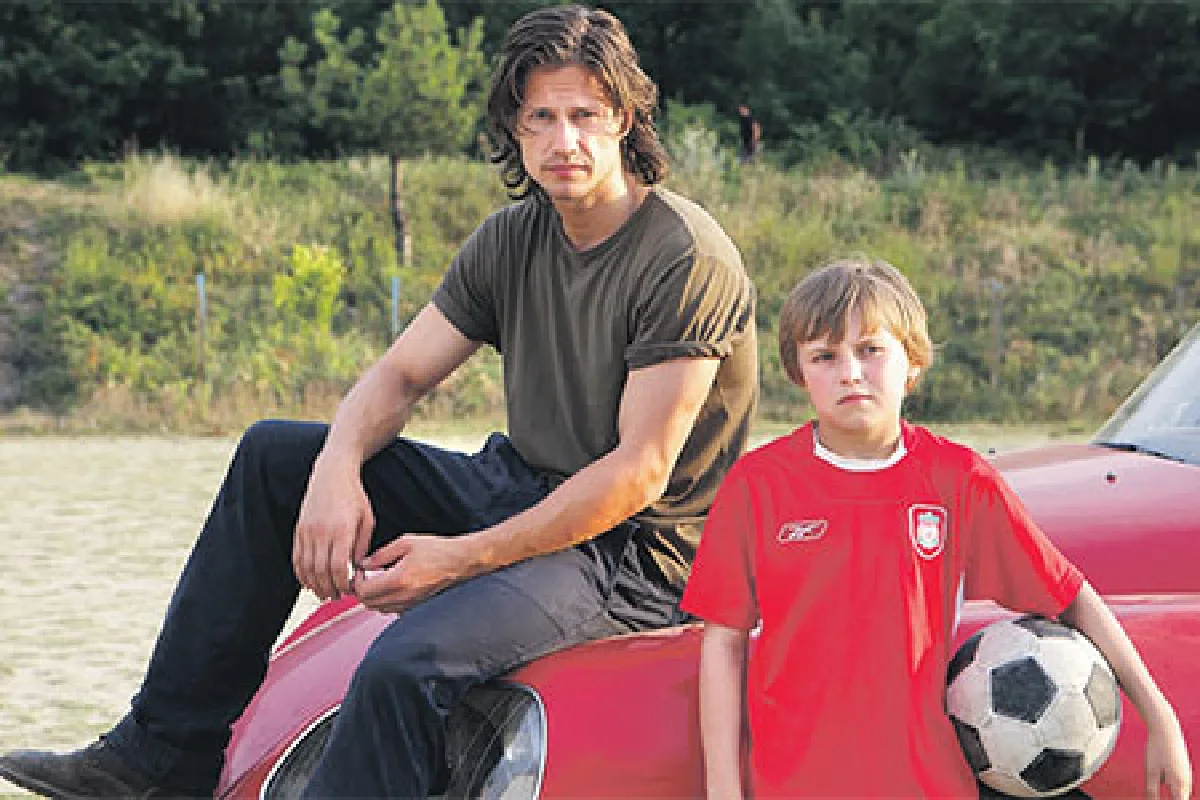 หนังของแฟนหงส์ สาวกลิเวอร์พูลต้องดู...