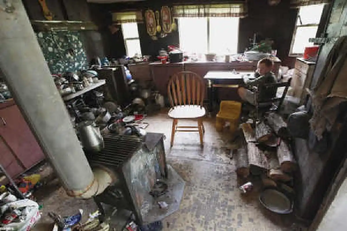 มณฑลที่ยากจนที่สุดในสหรัฐ