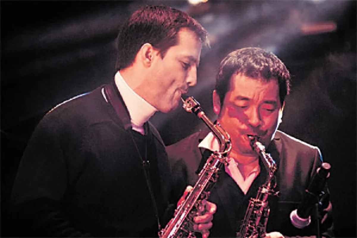 A Tout Jamais ตราบสิ้นดินฟ้า คีตาศิรวาท 84 พรรษา