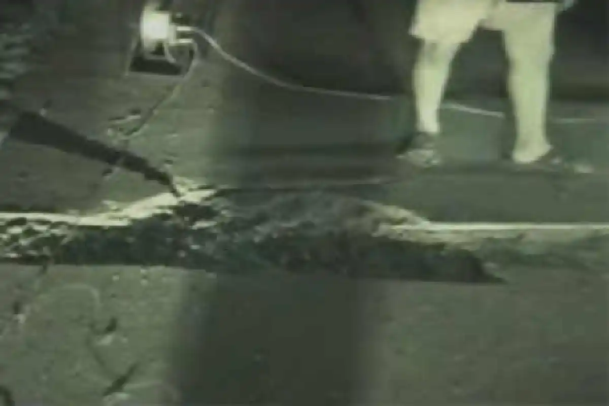 ผวา!ถนนคอนกรีตในอุตรดิตถ์ระเบิด!