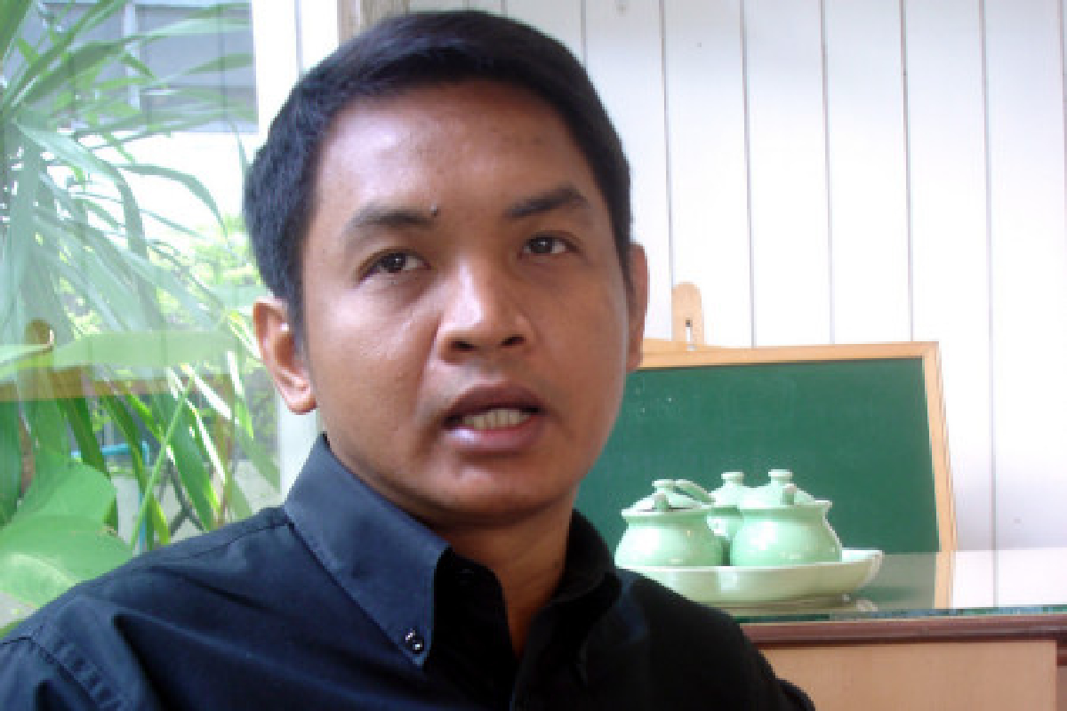 สุริยะใสเชื่อแม้วเดิน3ยุทธวิธีรุกปรองดอง สุริยะใสเชื่อแม้วเดิน3ยุทธวิธีรุกปรองดอง