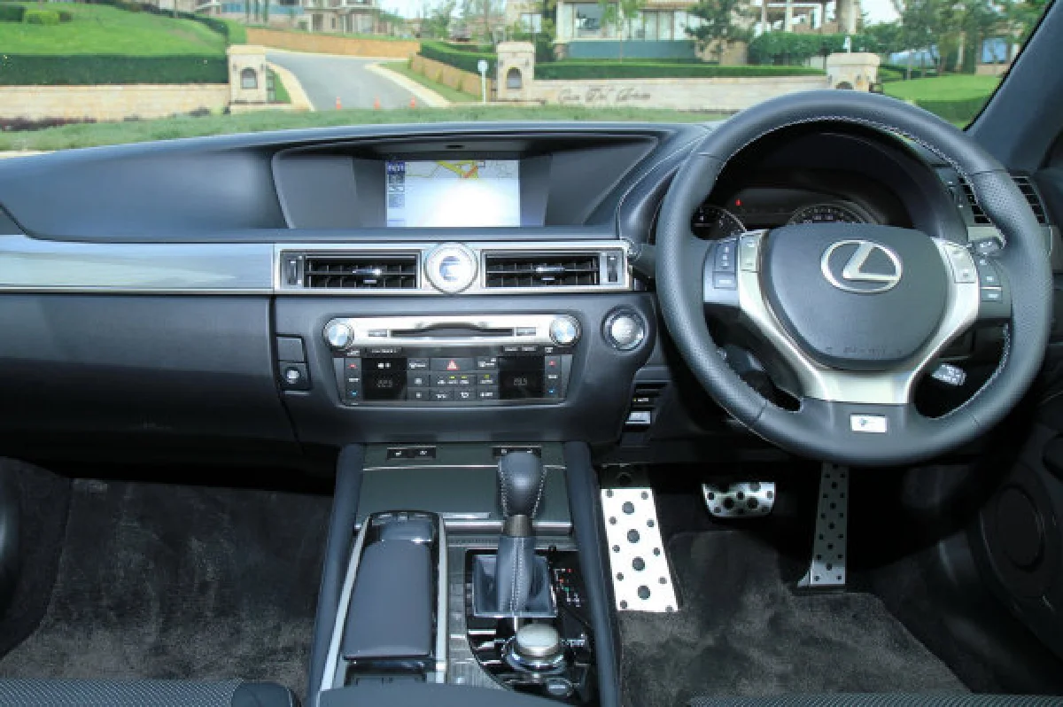 ลองขับ เลกซัส GS 250
