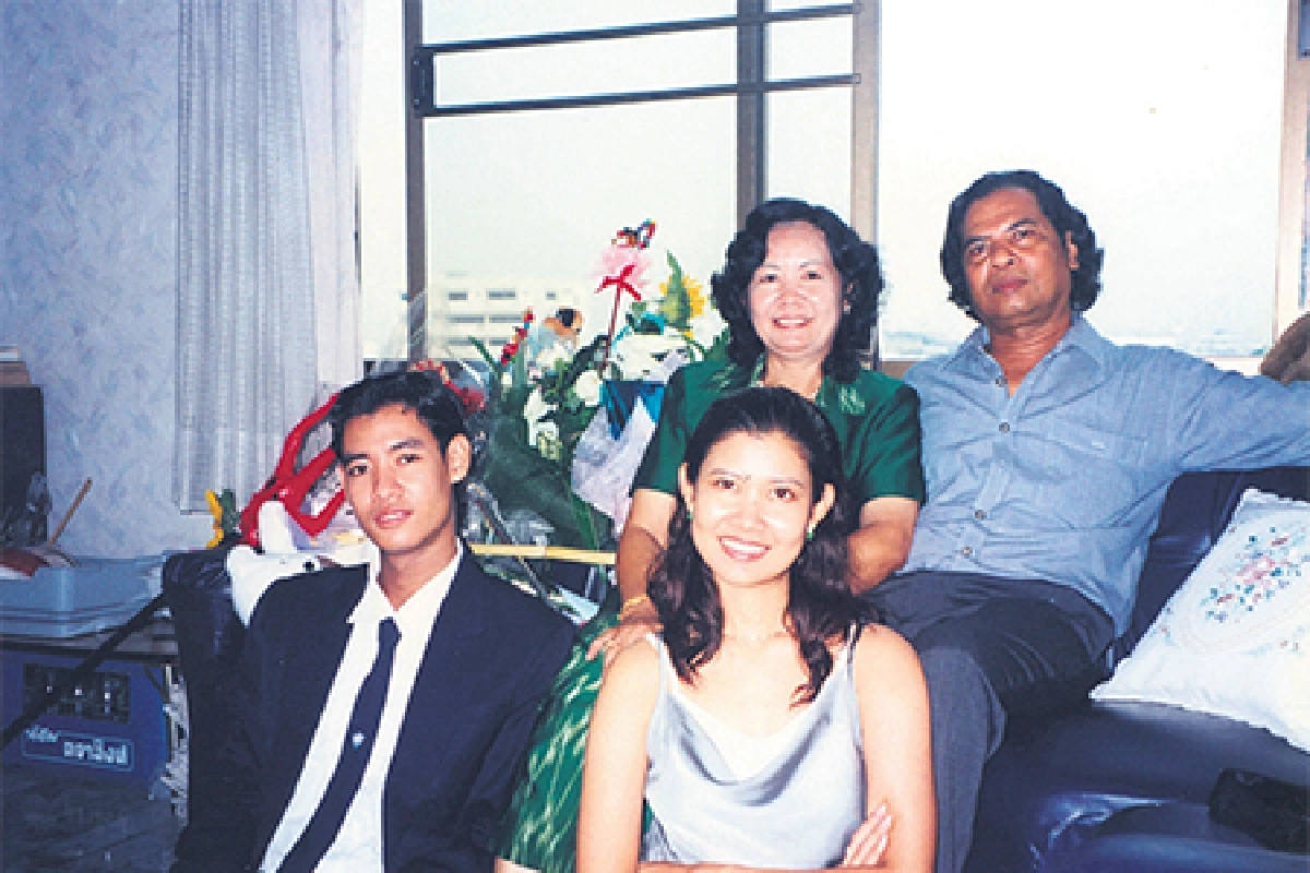 พ่อในความทรงจำ กฤตพล คงประสม