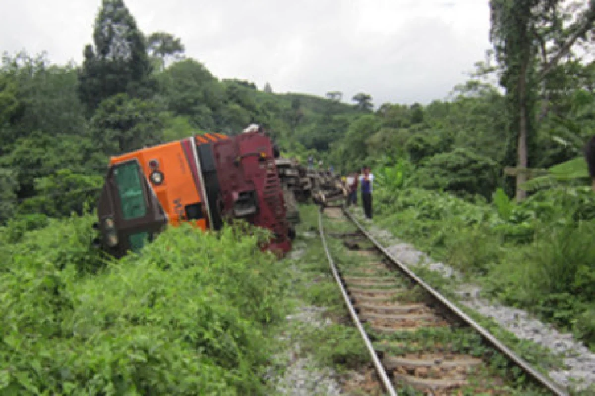 คาดรถไฟไปใต้ใช้การได้เที่ยงนี้