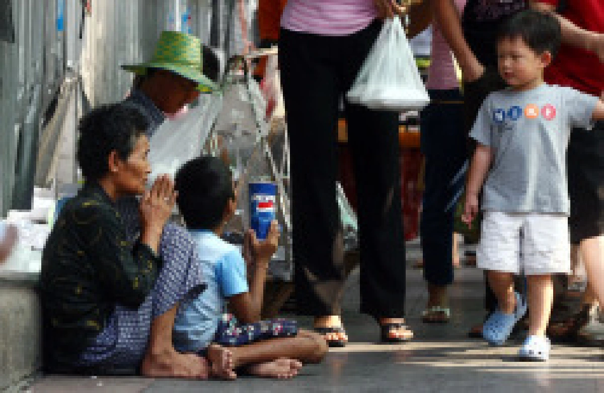 ครอบครัวไทยยังวิกฤตหนี้อื้อ-ลูกถูกละเลย