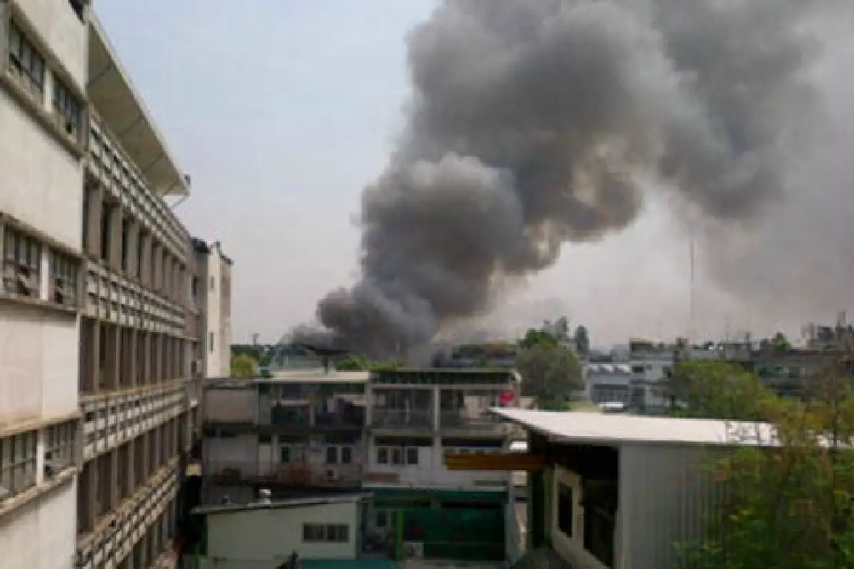 ไฟไหม้ชุมชนวัดญวณเร่งดับไฟอลหม่าน