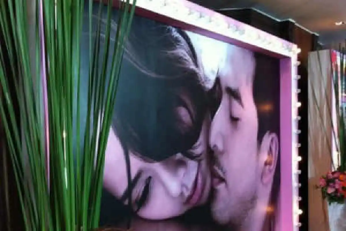 ป๋อ-เอ๋ ฉลองสมรสชื่นมื่น