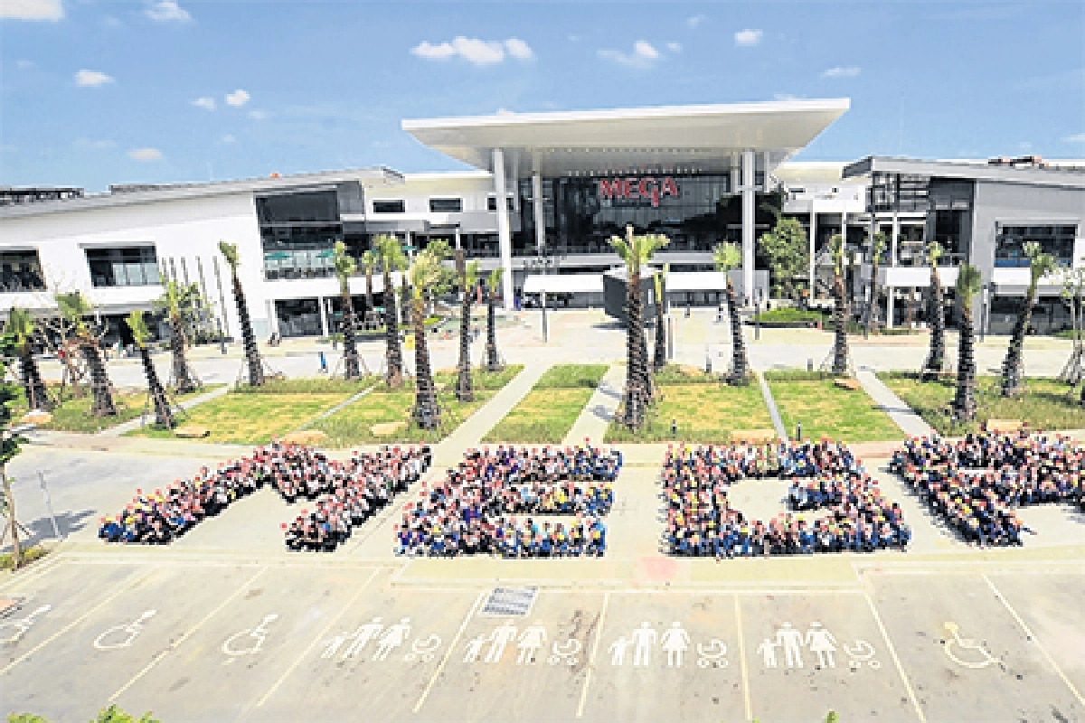 พื้นที่ช็อปปิ้ง 4 แสนตารางเมตร ที่สุดของเมกา บางนา