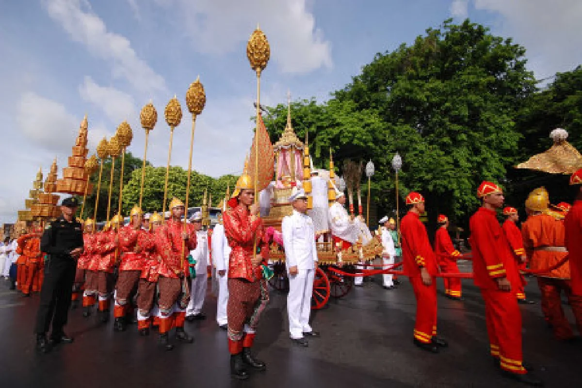 อัญเชิญพระบรมสารีริกธาตุฉลองพุทธชยันตี