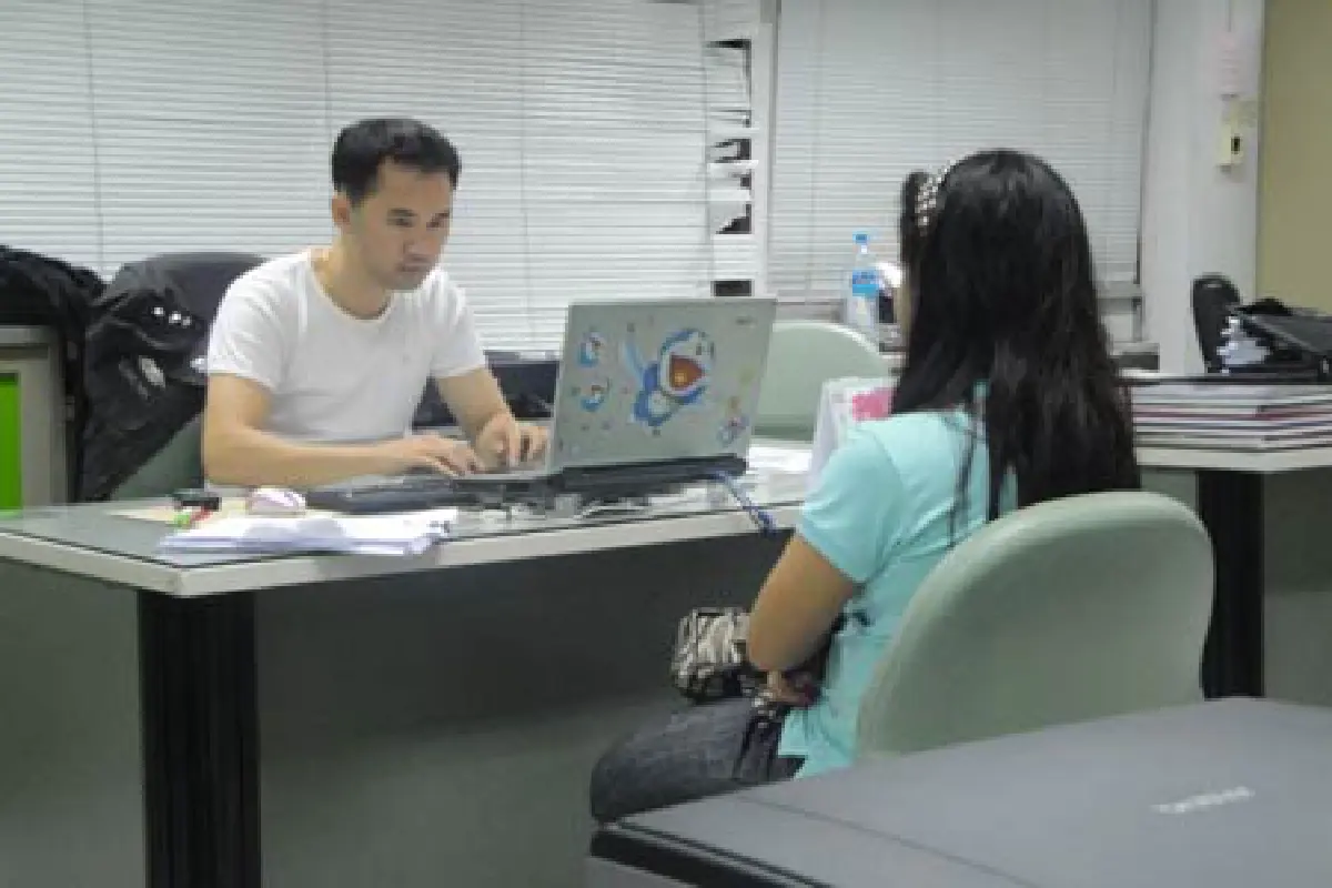 รวบแท็กซี่หื่นอ้างเป็นร่างทรงหลอกสาวเข้ารร.ข่มขืน