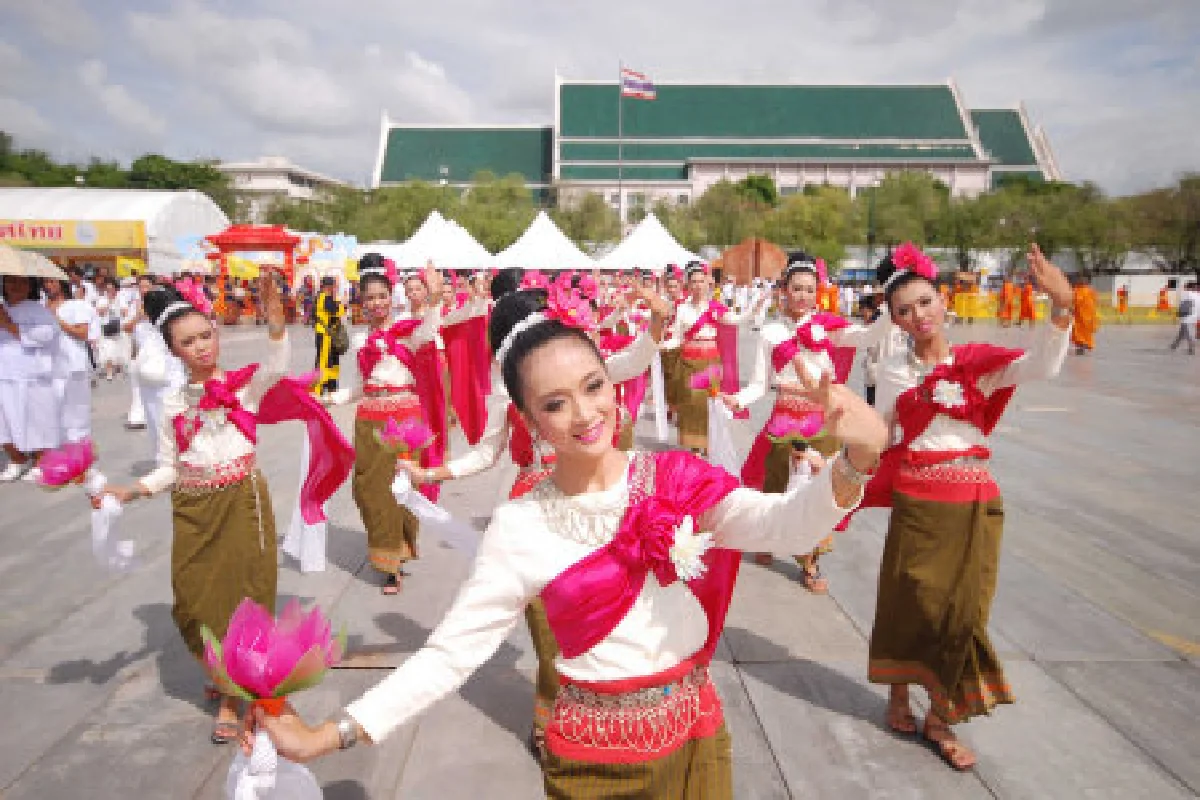 อัญเชิญพระบรมสารีริกธาตุฉลองพุทธชยันตี