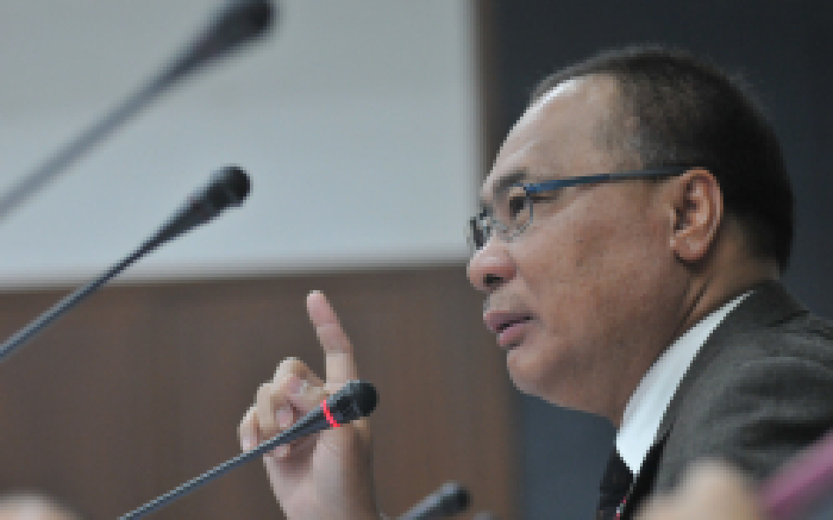สมศักดิ์สั่งงดประชุมสภา5-7มิ.ย.