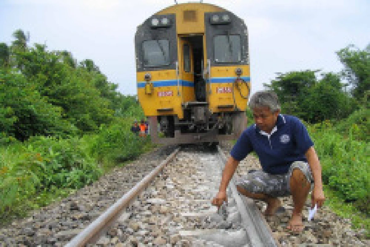 รฟท.ลุยตรวจ-ปรับปรุงรางรถไฟทั่วปท.