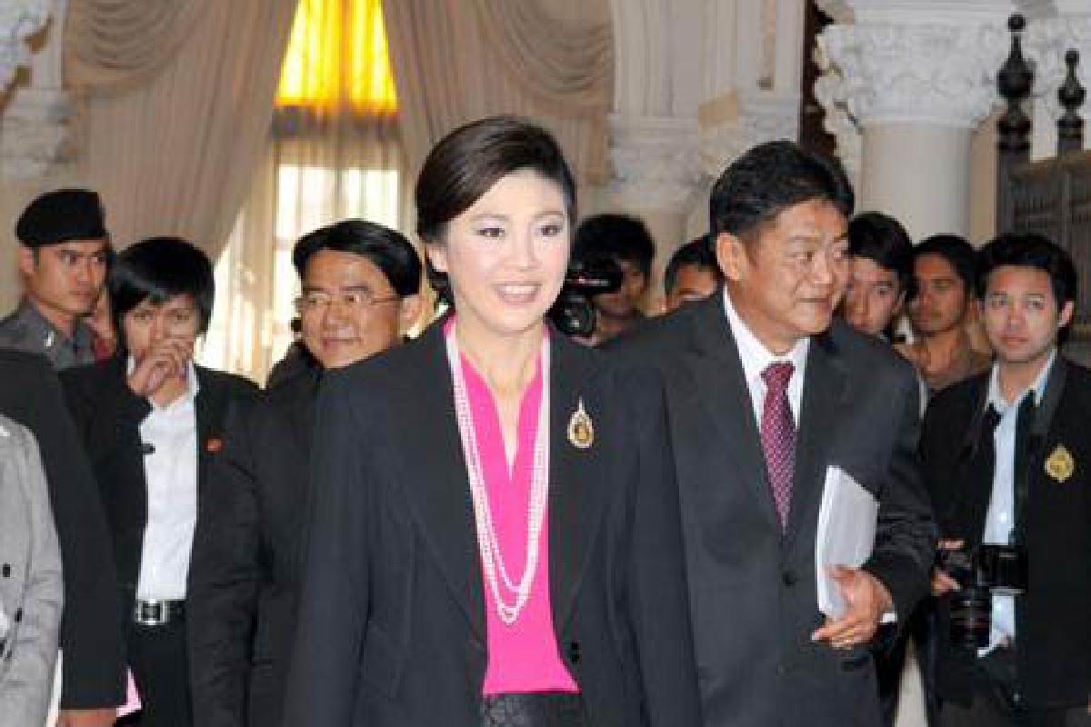 ยิ่งลักษณ์วอนทุกฝ่ายร่วมกันปราบโกง ยิ่งลักษณ์วอนทุกฝ่ายร่วมกันปราบโกง
