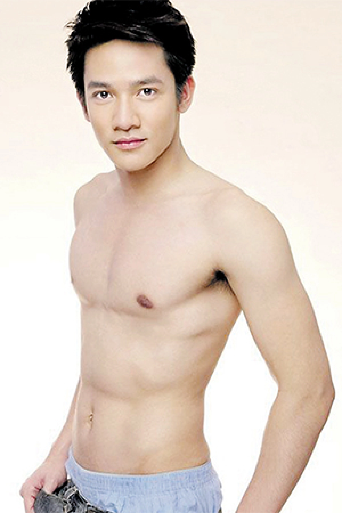 หนุ่มร่างบาง...เป็นล่ำบึ้ก