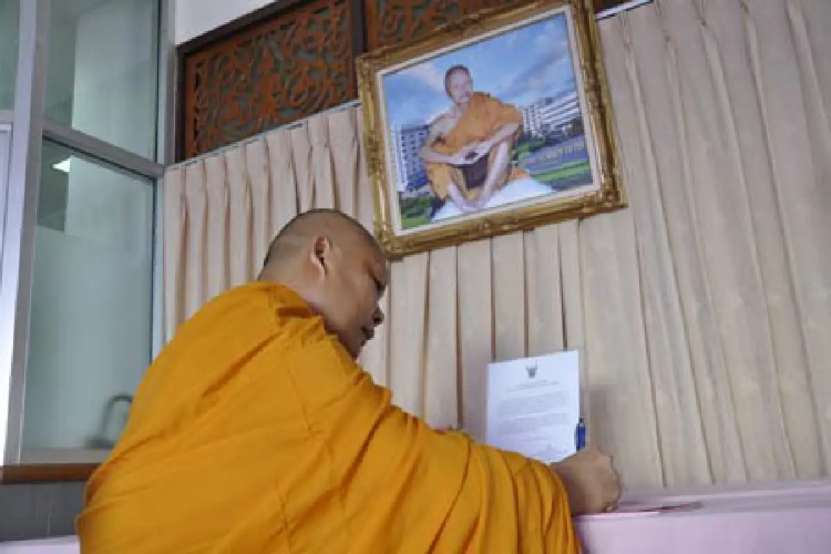 คาดสัปดาห์หน้าหลวงพ่อคูณกลับวัด