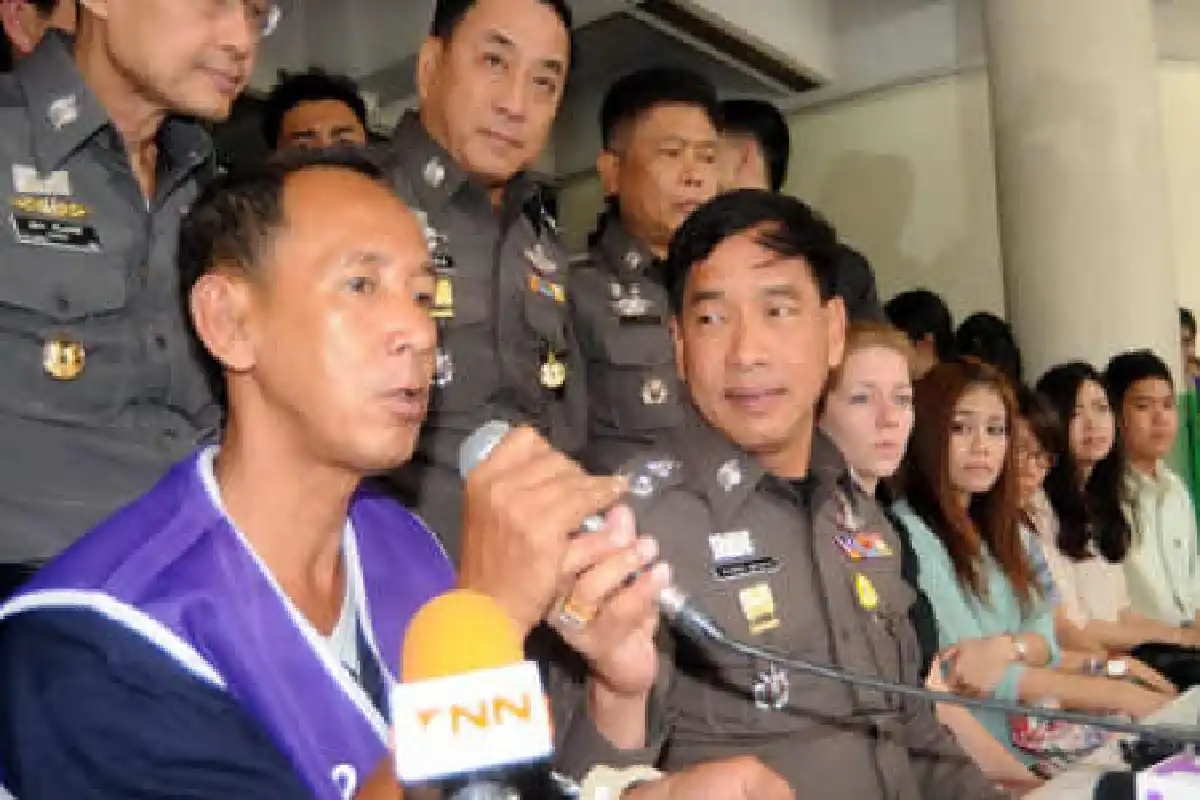 ฝากขังซาเล้งสาดกรดผลัดแรก