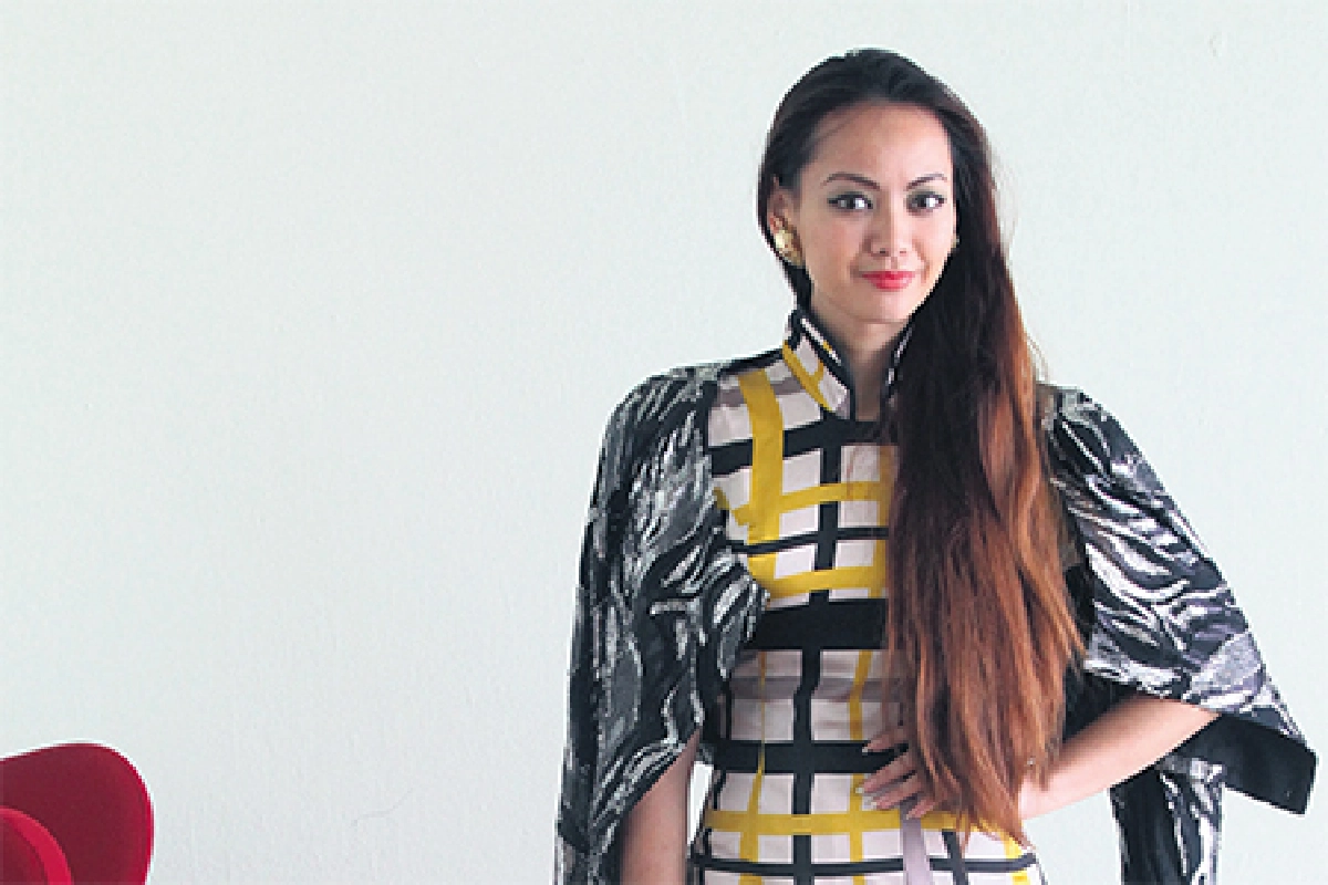 ‘ดีไซเนอร์ไทยฝีมืออินเตอร์’ ณุช เนาวเขตต์