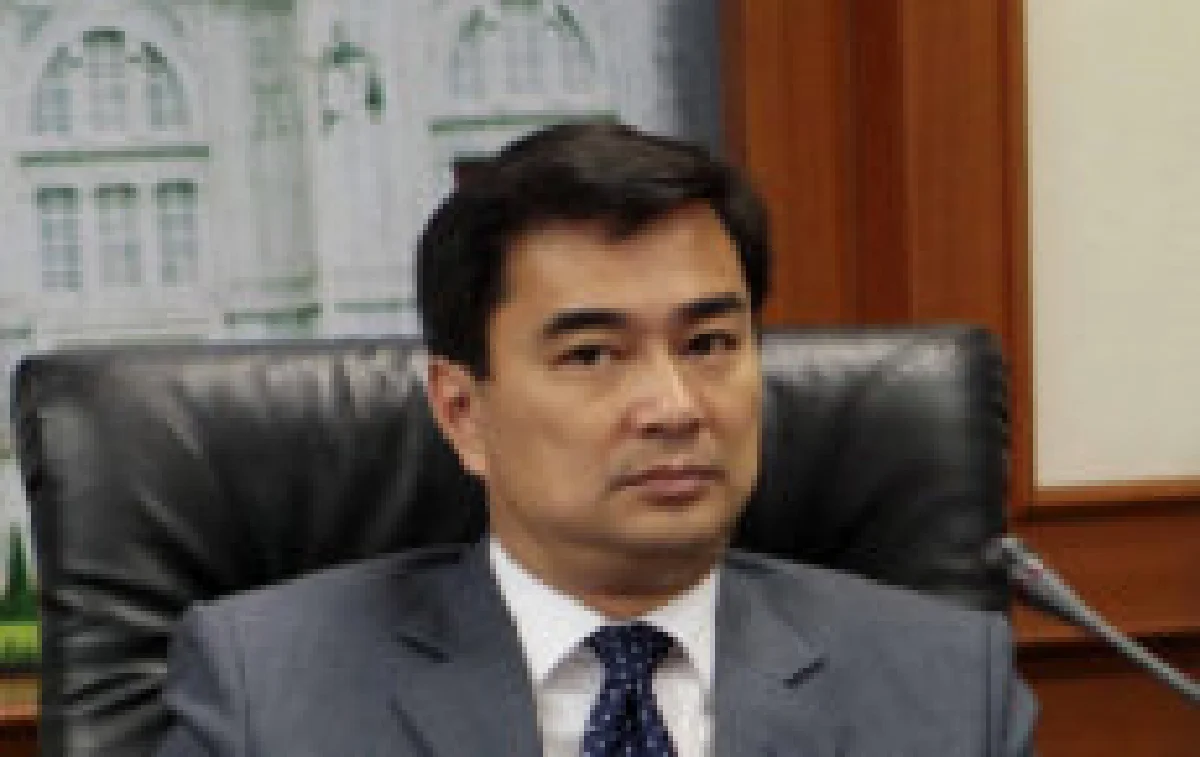 มาร์คปรามพร้อมพงศ์ขู่ฟ้องศาล