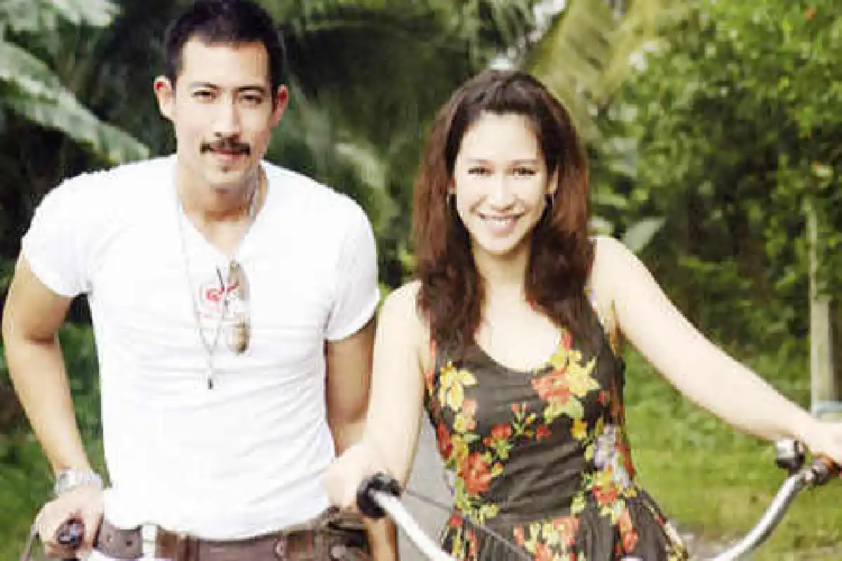 ตั๊กหมั้นป๊อกแล้ว