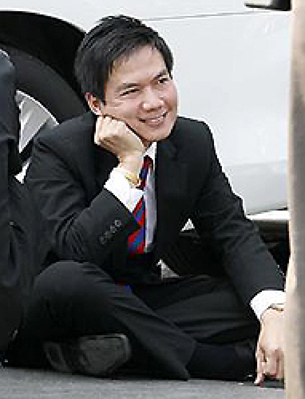 EC red cards Pheu Thai's Karun
