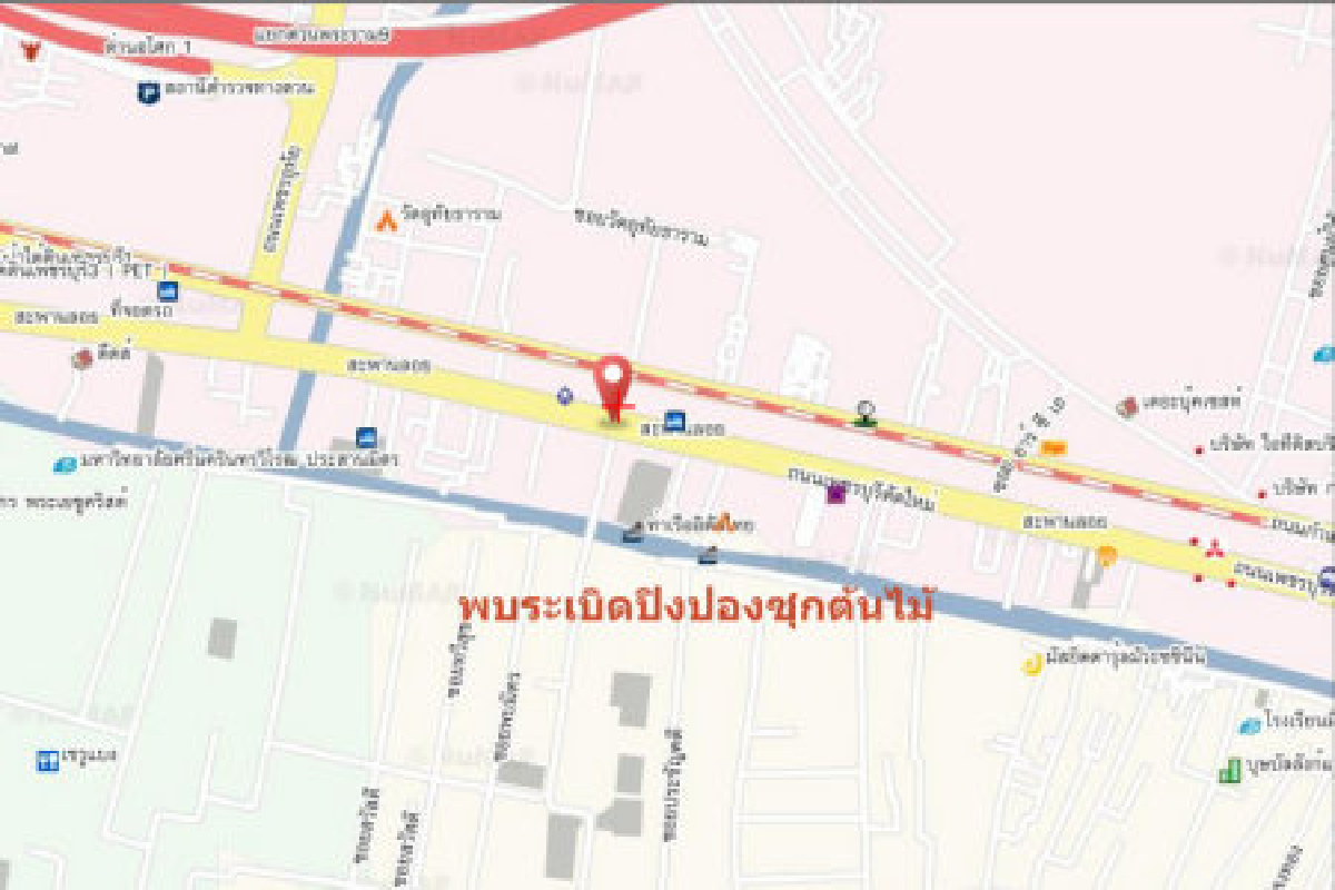 ระทึก! เจอบึ้มซุกต้นไม้ ถ.เพชรบุรี ระทึก! เจอบึ้มซุกต้นไม้ ถ.เพชรบุรี