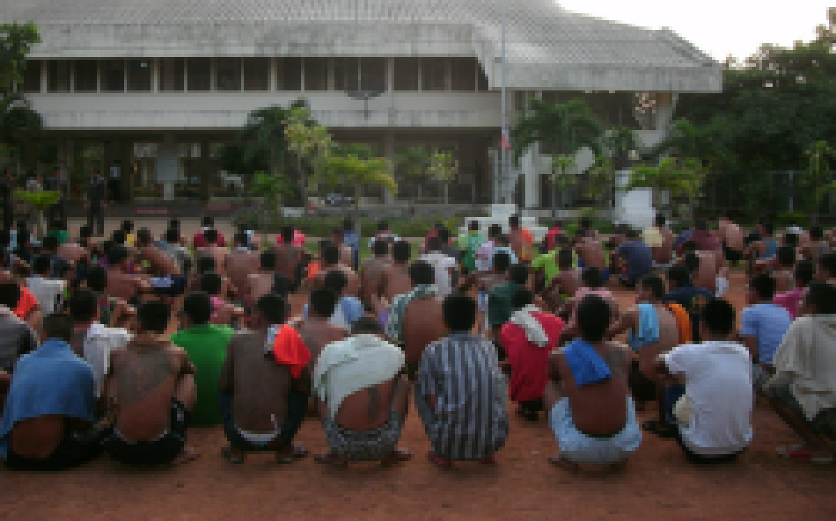 ค้นเรือนจำกันทรลักษ์พบมือถือ2เครื่อง