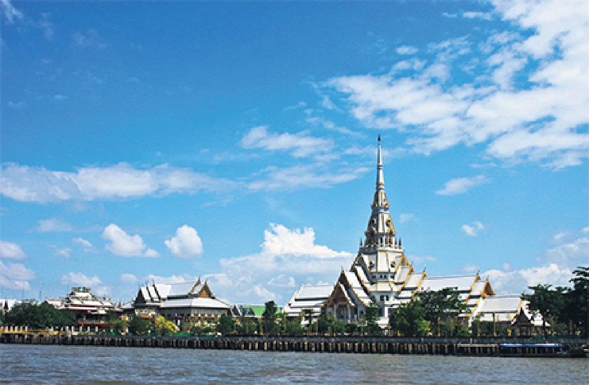 ตามรอยเส้นทางมังกรเสริมพลังชีวิต