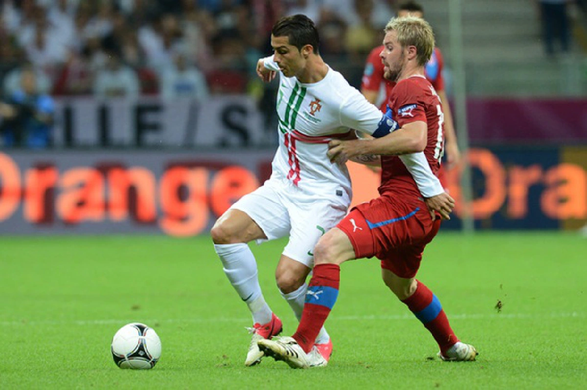 "Special care" for Ronaldo, says Spain