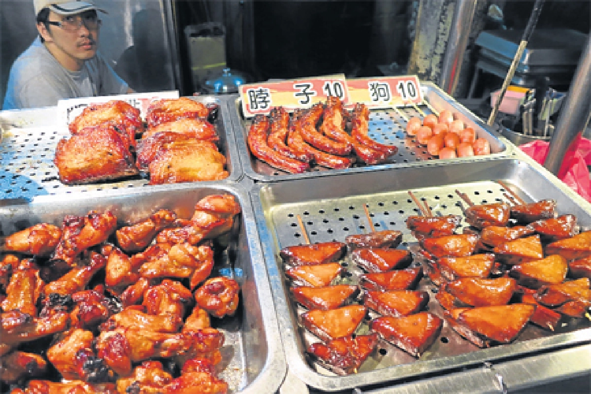 สนุกสุดใจ กินดื่มช็อป @ ไนต์มาร์เก็ต ไต้หวัน