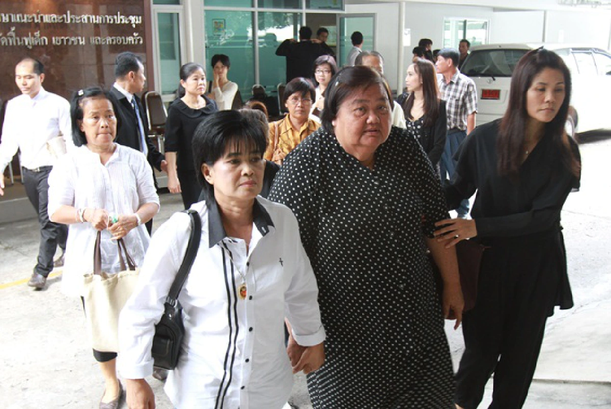 Crash victims unhappy with mediation session