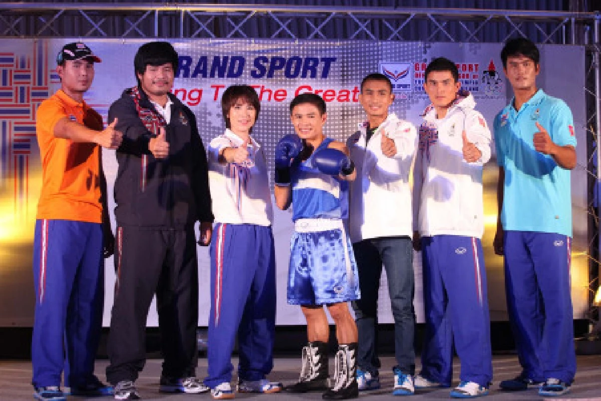 เปิดตัวชุดทีมชาติไทยแข่งโอลิมปิก