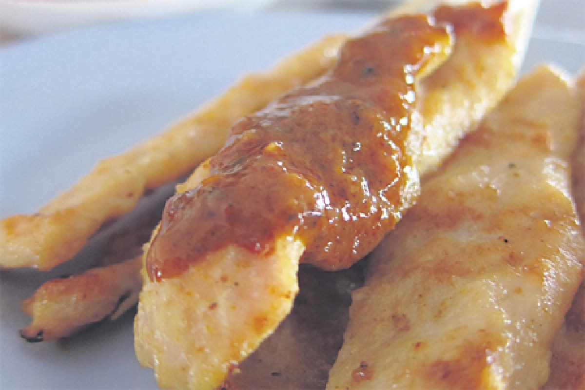 ก๋วยเตี๋ยวผักหวาน เพิ่มสิน อิ่มอร่อยไม่แพง