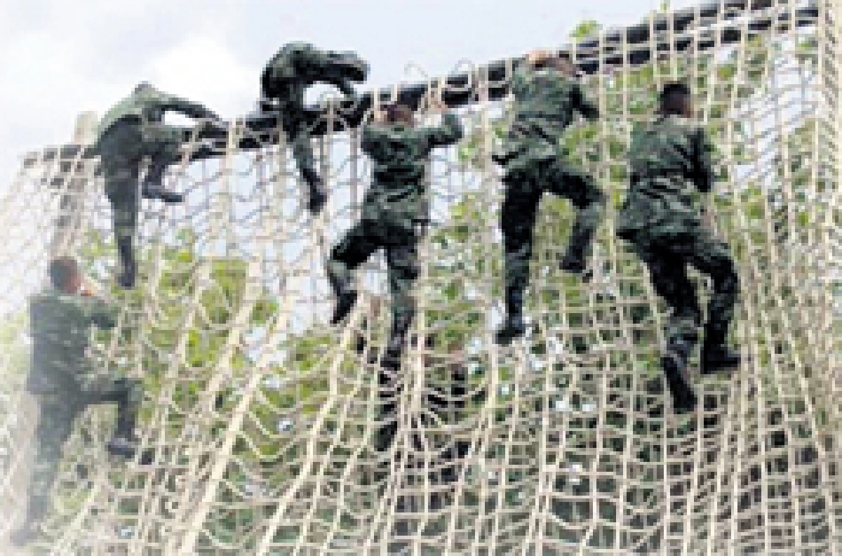 รบพิเศษ'ป่าหวาย'พร้อมลุย เปิดค่ายดัดนิสัยช่างกลตีกัน