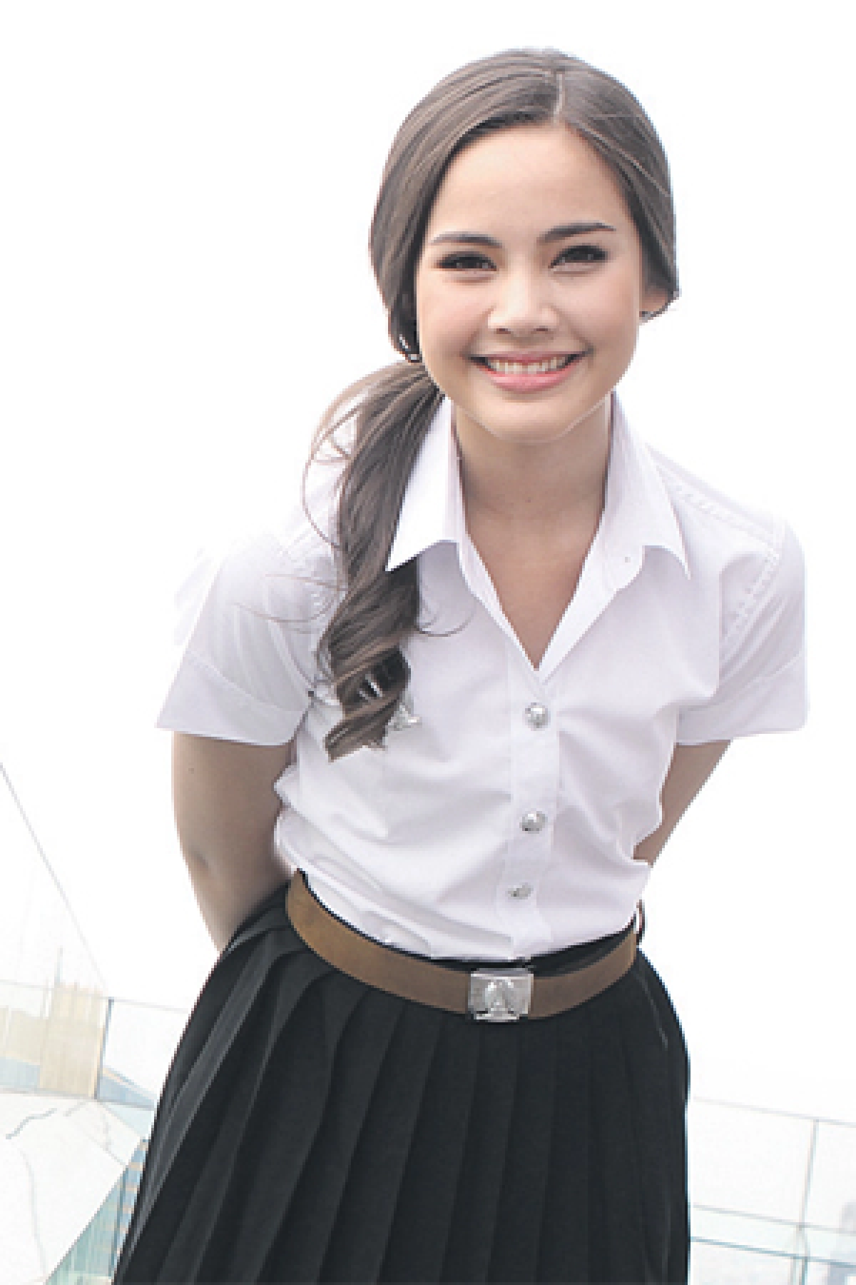 อุรัสยา สเปอร์บันด์ นางเอกรักเรียน