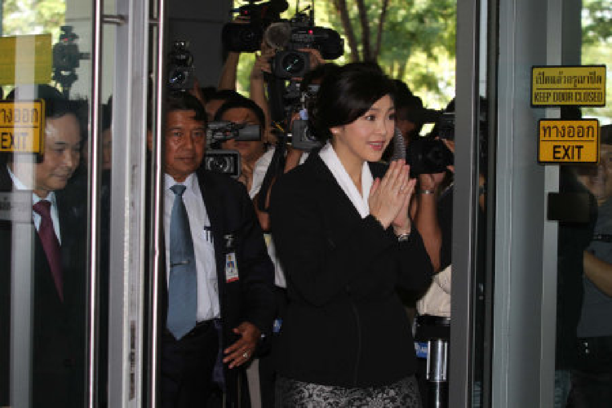 นายกฯยันเอาอยู่โรคมือเท้าปาก นายกฯยันเอาอยู่โรคมือเท้าปาก